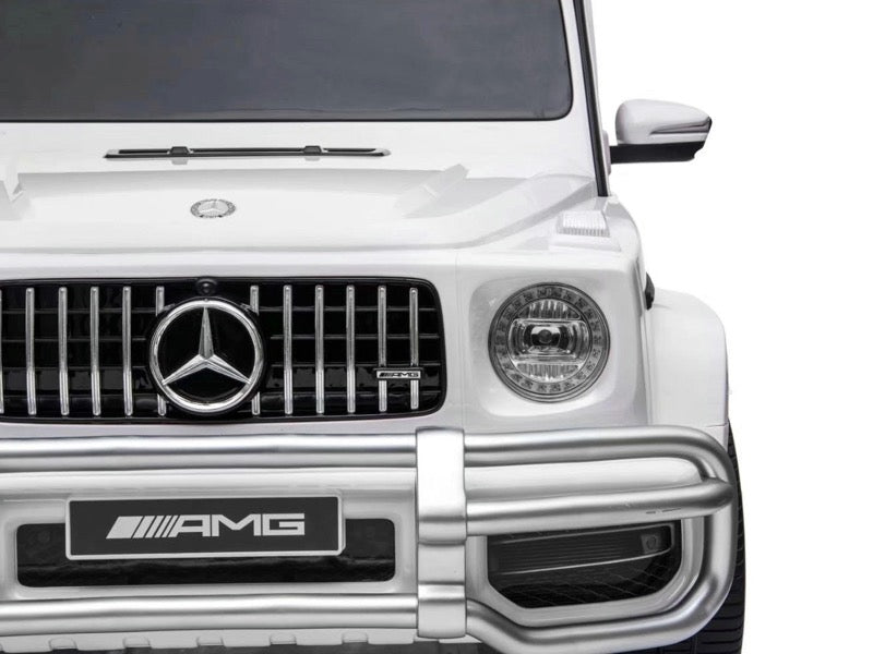 2 persoons Mercedes Wit G63 AMG, 24volt en 4x4 kinderauto